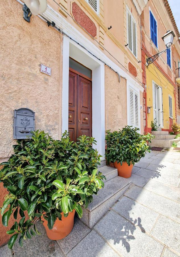 Murphy Holiday Home - Residenza Baro La Maddalena  Zewnętrze zdjęcie