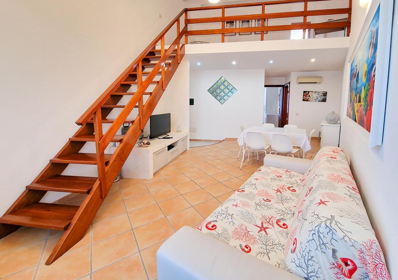 Murphy Holiday Home - Residenza Baro La Maddalena  Zewnętrze zdjęcie
