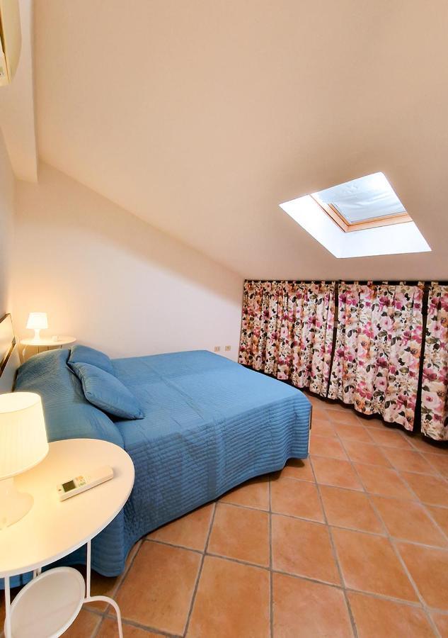 Murphy Holiday Home - Residenza Baro La Maddalena  Zewnętrze zdjęcie