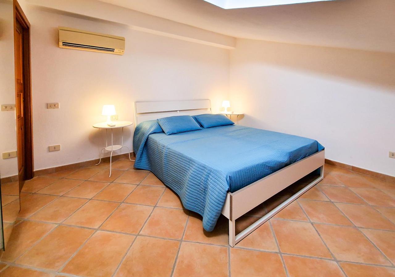Murphy Holiday Home - Residenza Baro La Maddalena  Zewnętrze zdjęcie