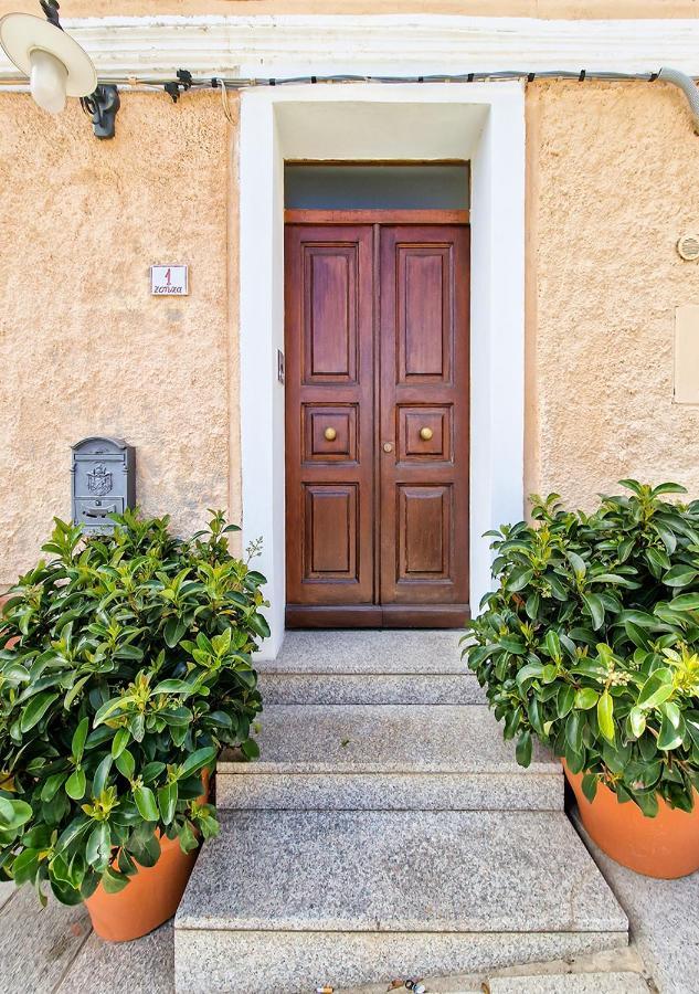 Murphy Holiday Home - Residenza Baro La Maddalena  Zewnętrze zdjęcie